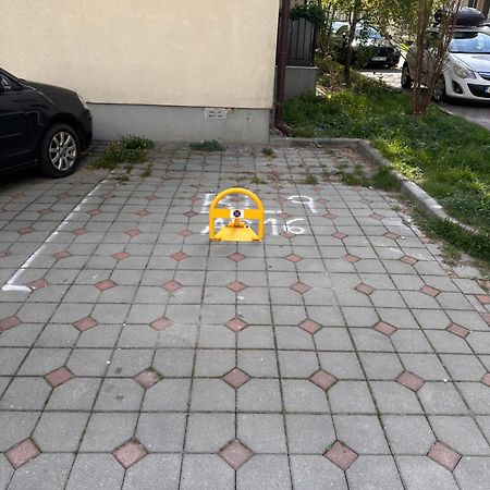 N & G Apartments Rîşnov Kültér fotó